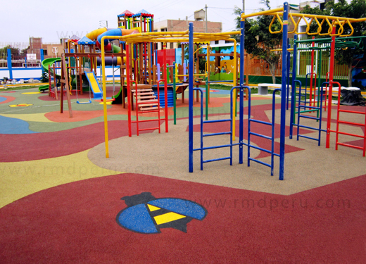 Pavimentos para parques infantiles de exterior: tipos y